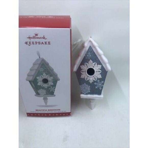 Hallmark Keepsake Ornament Beautiful Birdhouse  #1 in Series 2016 - Picture 1 of 7